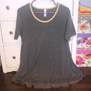 LuLaRoe top